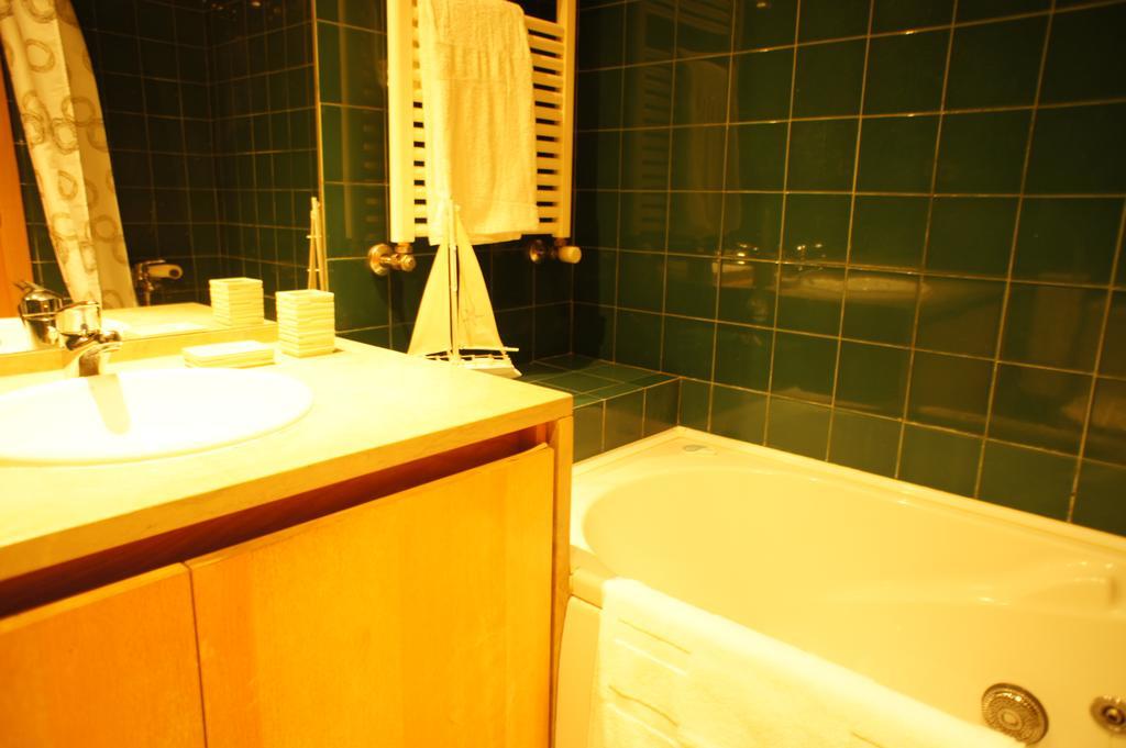 Modern Apartment Near The Bridge Lizbona Zewnętrze zdjęcie